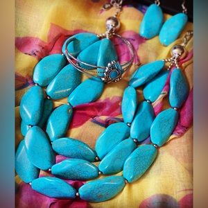 Turquoise Sand Stone Jewelry Set